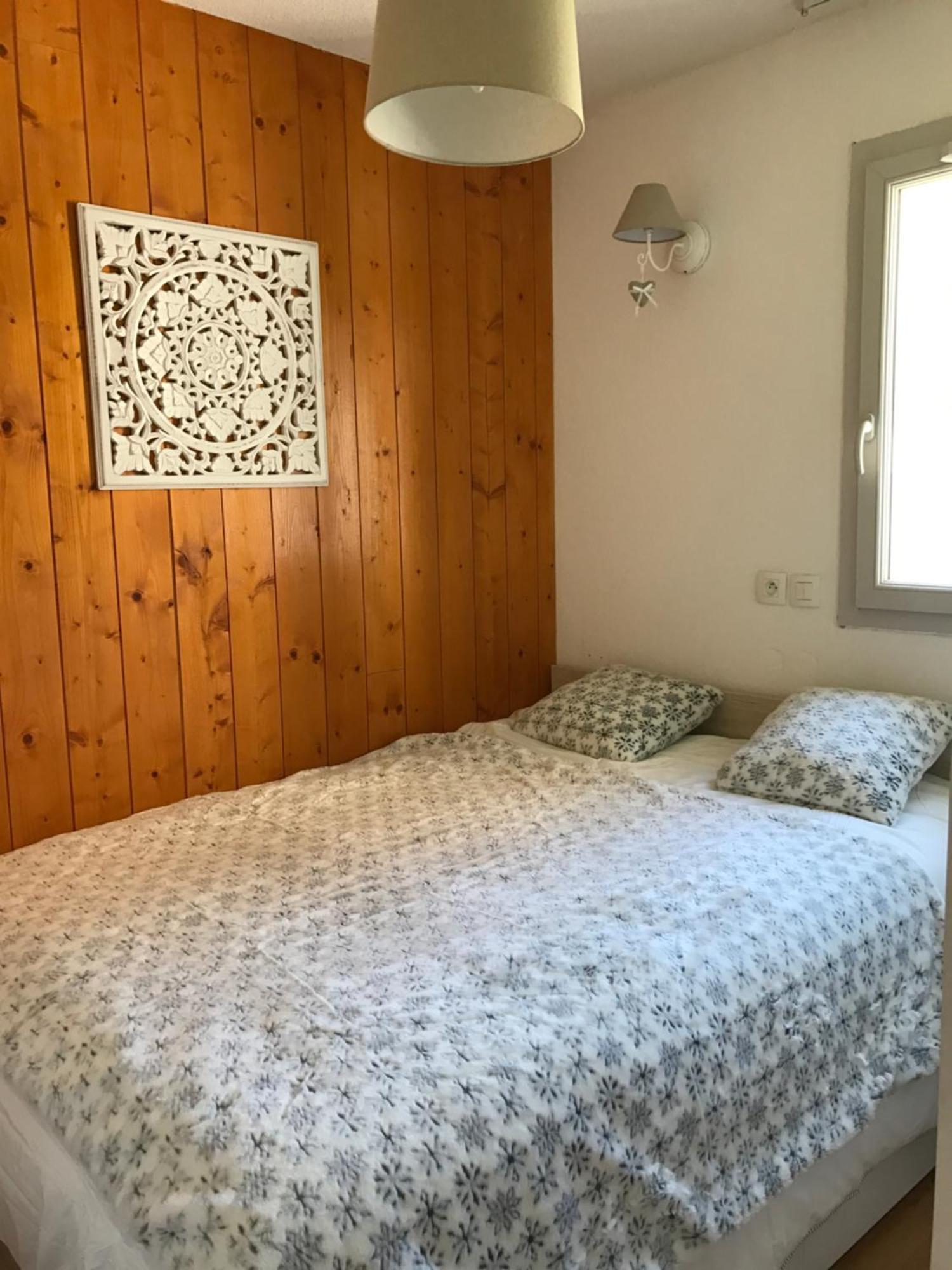 Appartement Tt Confort Au Coeur Des Montagnes Avec Vue Sur Les Montagnes Wifi Люс-Сен-Совёр Экстерьер фото